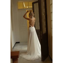 Tokyo Customized Flowing Draped Chiffon Wedding Dress Halter Neck vestidos de noche Large Floral Lace Appliques Evening Dresses