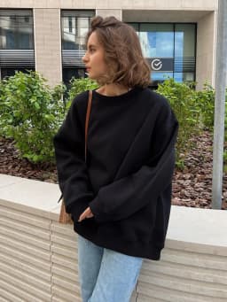 Round Neck Pullover Hoodie Mid Length Alternative Street with Loose Fit Single Regular Thickness Streetwear Women Sweatshirts