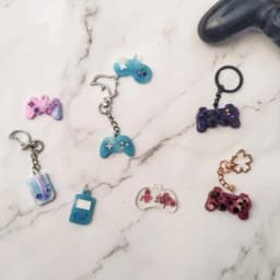 Shiny Glossy Silicone Resin Molds Game Handle Keychain Mold DIY Keychain Pendant Jewelry Epoxy Resin Crafting Molds