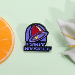 Humorous I SHIT MYSELF Enamel Pins Funny Retro Bell Metal Brooches Backpack Clothes Lapel Badges Jewelry Gift for Kids Friends