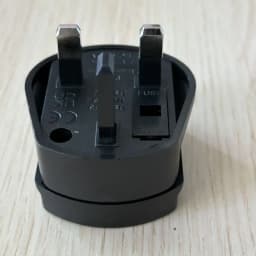 UK 2-Pin to 3-Pin Plug Adapter for Electric Toothbrush/Shaver Charging Bathroom Safe Razor Socket Converter with 3-Prong Charger