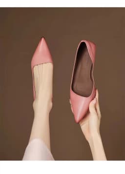Petite French-style cats with commuting work shoes Spring and Autumn new popular pointed toe stiletto heels for women