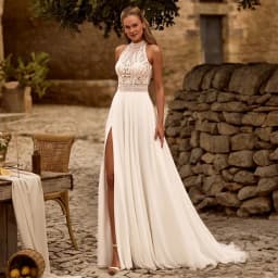 Ivory Wedding Dress Boho Bridal Gown Customized Halter Sleeveless Backless Lace Applique Split Chiffon Bride Dresses