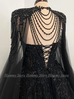 Exquisite Gothic Wedding Dress Customized Sweetheart Stones Beading Black A Line Corset Bridal Gown with Detachable Tulle Cape