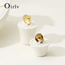 Oirlv Ring Display Stand Jewelry Display Props Display Tray Accessory Display Rack Live Streaming Ring Props