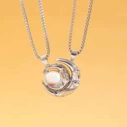 2pcs Set Retro Hollowed Magnetically Attract Sun Moon Heart Crystal Pendant Couple Necklaces for Women Men Friend Jewellery Gift