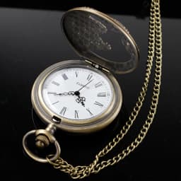 Antique Exquisite Flying Dragon Embossed Quartz Pocket Watch Men's Necklace Pendant Clock Women's Jewelry Accessories Gift