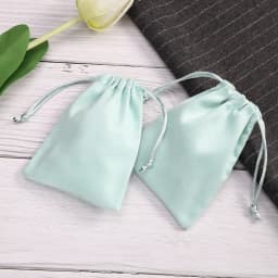 50pcs 7x9cm Light Blue Flannel Drawstring Packing Jewelry Packaging Display Luxury Velvet Suede Pouches Wedding Favors Gift Bags
