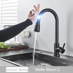 Pull Out Intelligent Touch Kitchen Sink Faucet With Hot And Cold Mixing Sink Faucet That Can Rotate 360 Degrees