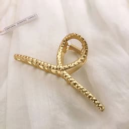 Retro Y2K Skull shaped Hair Claw Clip - Solid Color Hair Claw Clip Women's ponytail stabilizer Halloween accessory for daily use