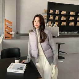 Chic Short White Cotton Jacket Women's Warm Design Sensation Winter Outerwear Fashionable Minimalist Style Coat