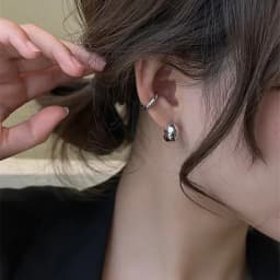 4Pcs Vintage Geometric Ear Cuff Set Korean Gold Color Irregular Ear Cuff Cute Cartilage No Pierced Clip Earrings Women's Jewelry