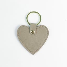 Print name free creative simple gift personalized PU heart-shaped keychain multi-color car keychain bag pendant