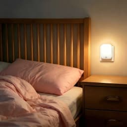 Night Light Socket with Motion Sensor, Night Light 3-Level Brightness Adjustment (On/Auto/Off), 2700 K Warm White Night Lamp