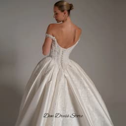 Off the Shoulder Strapless Wedding Dress Customized Classic A-Line Satin Vestido De Novia Luxury Appliques Pearls Robe de mariée