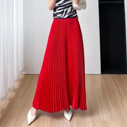 Comfortable, fashionable, casual, high-end, simple, loose, wide leg skirt pants for women summer 2025, new pleated design