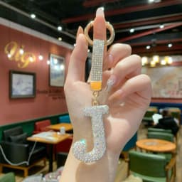 Full Rhinestone English Letter Keychain - Luxury Bag Charm & Car Key Ring, Elegant Small Gift