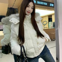 Korean Large Fur Collar Short Padded Jacket Women 2026 Winter New Thick Hooded Parkas Women Retro Zipper Button Puffer Jackets
