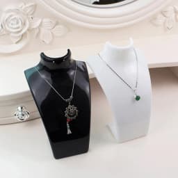 1pcs Mannequin Bust Jewelry Display Rack Necklace Display Holder Jewelry Organizer For Ear Stud/Earrings Stand Necklace Chain