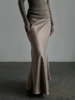 Elegant White Satin Long Skirt Women Solid High Waist Slim Fishtail Maxi Skirt 2026 New Casual Daily Commute Office Lady Skirts