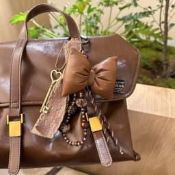Modern Leather Bow Design Keychain Bag Decors Coffee Colored Fashion Bag Pendant Charm Ornament Women Hanging Accessory