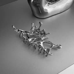 Retro Y2K Skull shaped Hair Claw Clip - Solid Color Hair Claw Clip Women's ponytail stabilizer Halloween accessory for daily use