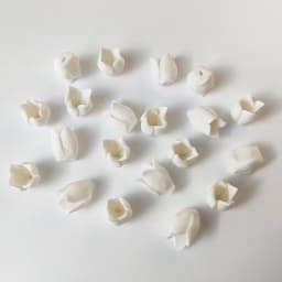 50pcs Handmade Ceramic Flower Material White Color Porcelain Floral Hair Accessories For DIY Jewelry Make Parts