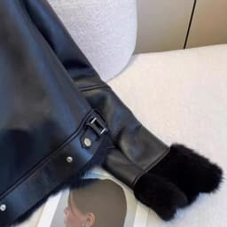 Women's Black Leather Fur Jacket Thick Warm Motorcycle Style Short Coat Winter Fashion 2024 New Arrival Artificial Leather