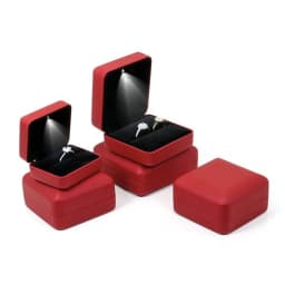 Velvet LED Lighted Necklace Bangle Bracelet Long Chain Box Luxury Wholesale Metal Jewelry Gift Display Storage Case