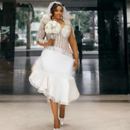 African Plus Size Wedding Dresses Long Sleeves Lace Tea Length Mermaid V-Neck Civil Bridal Gown Vestidos De Novia Customized