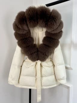 2026 New Fashion Winter White Duck Down Jacket Women Real Natural Fox Fur Hooded Thick Warm Belted Puffer Down Coat Warm Parka