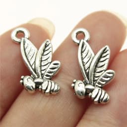 20pcs Charms Bee Tibetan Bronze Silver Color Pendants Antique Jewelry Making DIY Handmade Craft