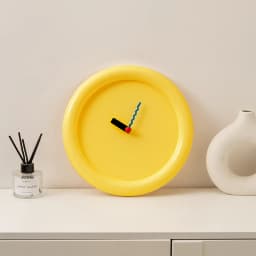 New Wall Mounted Clock Stand Creamy Style Clocks Home Decoration Desktop Silent Wall Decororation Home Decor Items Wall Clock