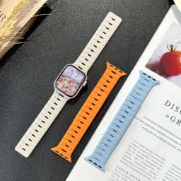Magnetic Strap For Apple Watch Bands Ultra 2 49mm 45mm 44mm 46mm 42mm Belt Silicone Bracelet iWatch Series 11 10 8 7 6 5 4 9 SE