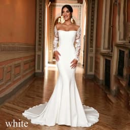 Boho Lace Appliques Mermaid Wedding Dresses Sexy Open Back Button Bridal Gowns Pleat Long Sleeves Sweep Train Vestido Customized