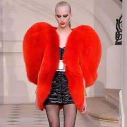 Stylish 3D Red Love Heart Shaped Cape Womens Artificial Fox Fur Coat Thick Warm Women Clothing Hairy Shaggy Outerwear Winter Top