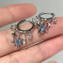 1 Pair Elegant and Fashionable Four-Pointed Star Earrings, Suitable for Women To Wear At Any Occasion
