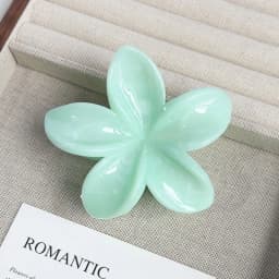 Elegant Flower Hair Clip Crab 8cm Large Plastic Hair Claw Clips For Women Hairclip Cute Beach Hair Accessories Hawaiian Barrette