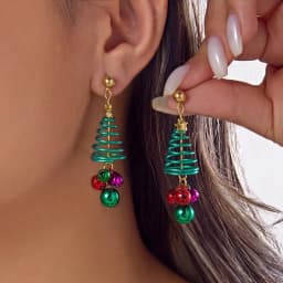 New Design Asymmetrical Snowflake Dangle Earring for Women Red Green Christmas Ball Bell Candy Cane Long Earring Holiday Jewelry
