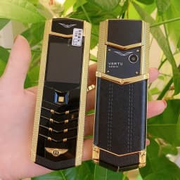 Metal Body Luxury Bar Phone K9 Dual Sim Bluetooth Dialer Senior Mobile Cellphone Invisible Keyboard V9