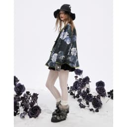 ELFSACK 2025 Winter New Arrivals Y2K Exquisite Retro Floral Graphic Chinese Style Button Coat For Women