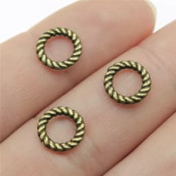 40pcs Round Circle Charms For Jewelry Making Tibetan Bronze Silver Color Pendants Antique Jewelry Making DIY Handmade Craft