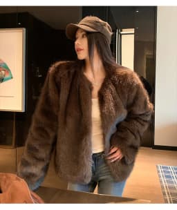 ZAROY 2027 Winter Faux Fox Fur Coat Chic Women Brown Luxury Fluffy Soft Warm Fur Jacket Fashion Colarless Cardigan Fur Outerwer