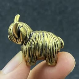 Mini Copper Highland Cow Figurine Charming Exquisite Detailing Vintage Brass Decor Desk Ornament for Home Office Creative Gifts
