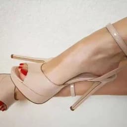 Sexy Black Nude Patent Leather High Heels Platform Ankle Strap Cut-out Wedding Sandals Woman Bride Peep Toe Banquet Party Shoes