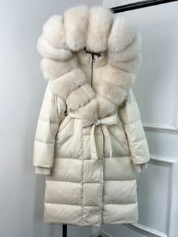 Lagabogy 2025 New Winter Warm White Duck Down Jacket Women Long Hooded Puffer Jacket Women Real Fox Fur Coat Female Warm Coat