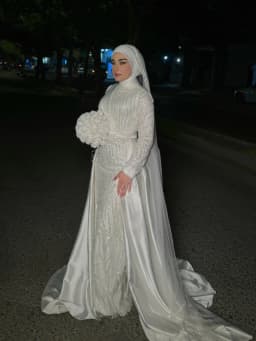 Customized Beading Muslim Wedding Dress with Detachable Train High Collar Long Sleeve Hijab Bridal Gown Mermaid robe de mariage