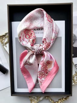 Luxury Print Imitation Silk Square Scarf Women Spring Neck Tie Shawl Wraps Female Hair Hand Wrist Headkerchief Hijab Bandana