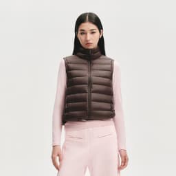 `BOSIDENG Women's Down Vest Sleeveless Puffer Jacket Lightweight Stand Collar Winter Warm Gilet Casual Outerwear`