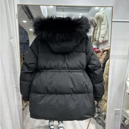 Lagabogy 2025 Winter Women's Medium-Length White Duck Down Jacket Female Thick Waist-Fitted Puffer Coat Large Real Raccoon Fur